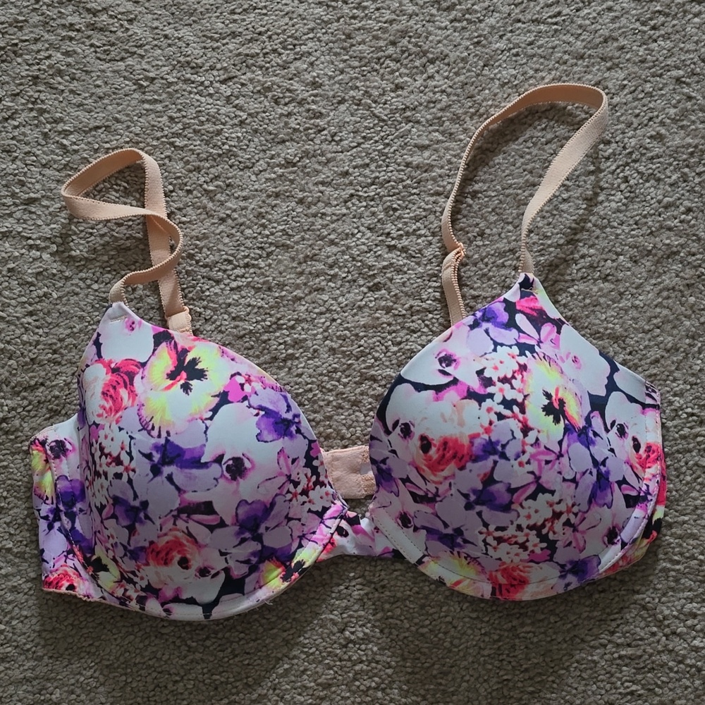 PINK Victoria's Secret floral bra 34D
